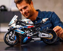42130 BMW M 1000 RR